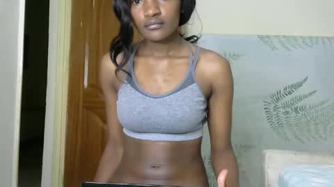 shyreen online show from September 25, 7:45 am