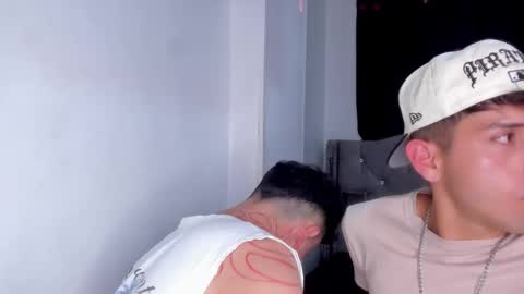 Salomon and Andy online show from February 27, 2:44 am