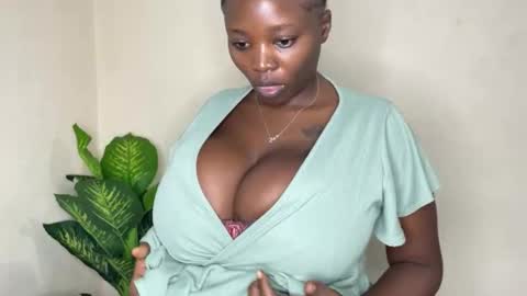 Snapshot of naughtysexydoll2 chatting on October 28, 2:42 pm naughtysexydoll2 online show from October 28, 2:42 pm