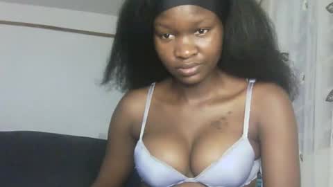 naughtysilvy878815 online show from January 10, 9:30 pm