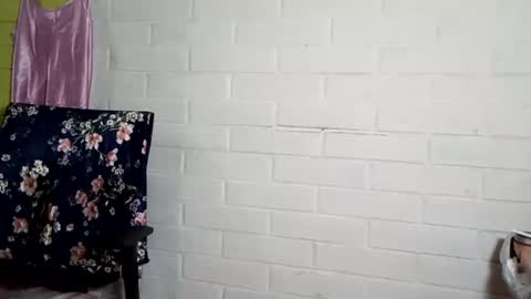 Snapshot of naughtyuki chatting on December 7, 10:17 pm Naughty Uki online show from December 7, 10:17 pm