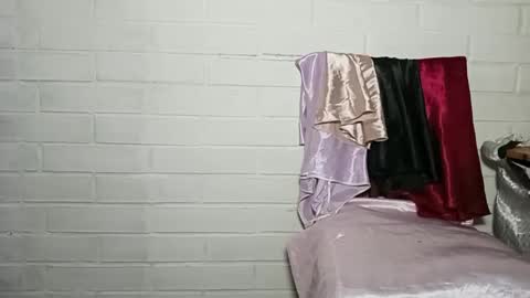 Snapshot of naughtyuki chatting on January 17, 12:53 am Naughty Uki online show from January 17, 12:53 am