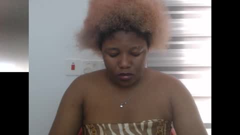 Snapshot of naughtyxpussyx chatting on October 4, 8:23 am naughtyxpussyx online show from October 4, 8:23 am