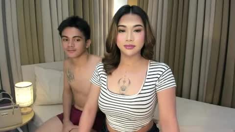 naughtyy_hunk_niel online show from May 1, 7:24 am