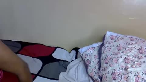 naughybitch online show from May 26, 4:52 am