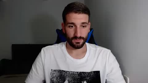 Snapshot of naugthy18boy chatting on December 2, 10:34 pm Nico online show from December 2, 10:34 pm