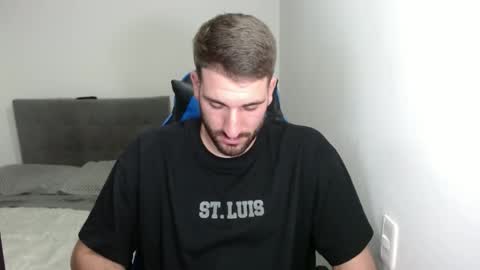 Snapshot of naugthy18boy chatting on February 10, 8:00 pm Nico online show from February 10, 8:00 pm