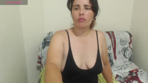 keyra online show from April 16, 1:28 am