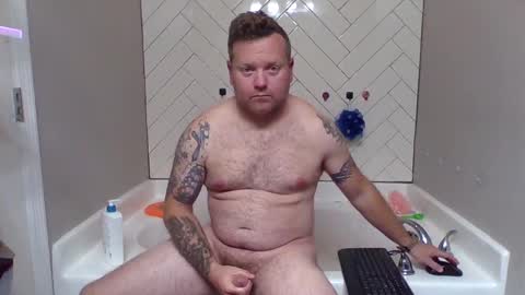 navyman34 online show from September 9, 11:48 pm