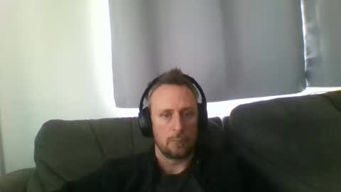 Snapshot of nawtydom1977 chatting on December 16, 3:28 pm nawtydom1977 online show from December 16, 3:28 pm