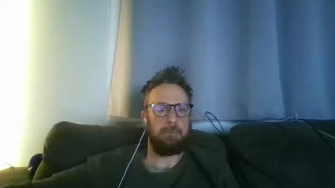 Snapshot of nawtydom1977 chatting on April 8, 11:48 pm nawtydom1977 online show from April 8, 11:48 pm