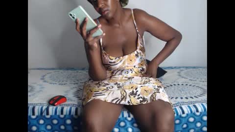 Snapshot of nawtylezi696 chatting on November 9, 9:07 am nawtylezi696 online show from November 9, 9:07 am