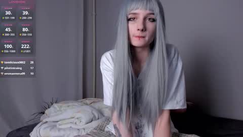 Kira online show from March 21, 2:27 am