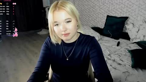 Snapshot of nayalina chatting on April 22, 3:09 am nayalina online show from April 22, 3:09 am
