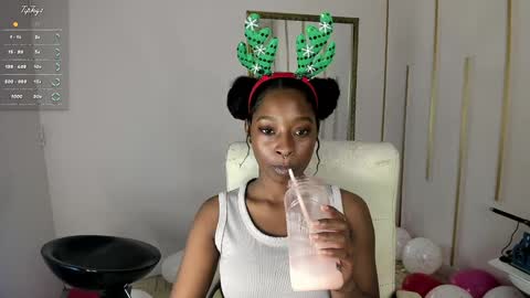 Nayaris 3 online show from December 18, 5:42 pm