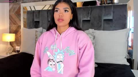    online show from October 17, 11:46 am