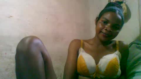 Nayla online show from February 23, 12:46 pm