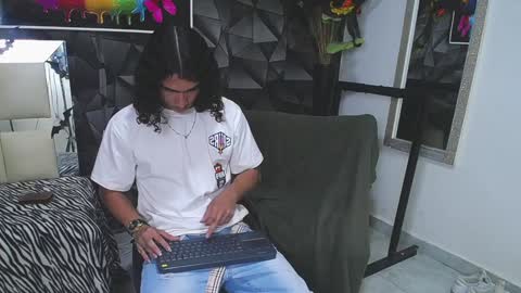 Nazper online show from December 7, 4:47 pm