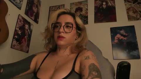 nazzz10 online show from April 29, 5:30 pm