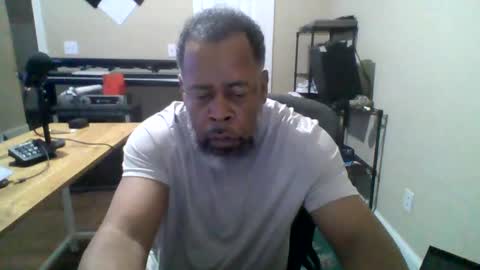 Terry online show from November 10, 2:32 am