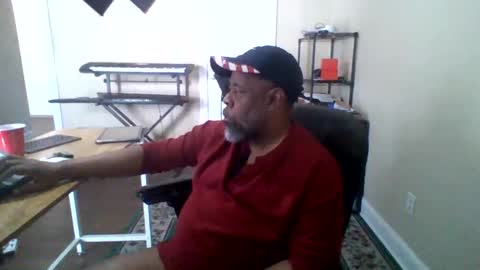 Terry online show from November 12, 4:51 pm