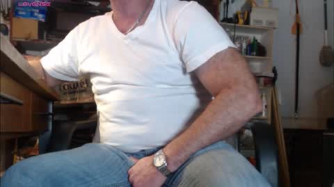 Seth online show from December 14, 11:42 pm