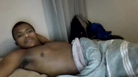 Snapshot of ndoda8 chatting on June 16, 12:35 am ndoda8 online show from June 16, 12:35 am