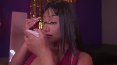 Nefertari online show from October 20, 2:17 pm