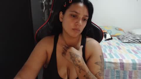 Snapshot of nebyula_star chatting on December 10, 12:17 am Nebyula online show from December 10, 12:17 am