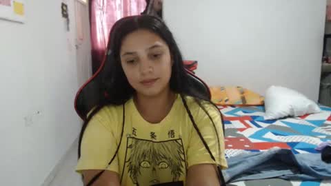 Snapshot of nebyula_star chatting on February 3, 9:29 pm Nebyula online show from February 3, 9:29 pm
