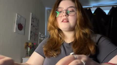 Snapshot of nectardream chatting on June 24, 8:35 am nectardream online show from June 24, 8:35 am