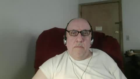 Tom online show from June 15, 11:07 pm
