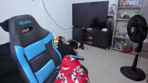 Geek Nicole    im Neeko UwU online show from January 13, 5:51 pm