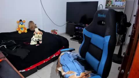 Geek Nicole    im Neeko UwU online show from July 9, 11:47 am