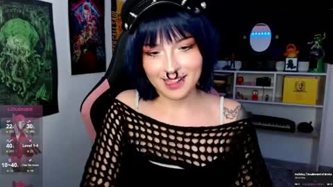 Snapshot of neena_nyx chatting on June 7, 2:05 am Neena Nyx online show from June 7, 2:05 am