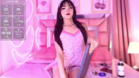 nefera_nox online show from February 6, 4:50 am