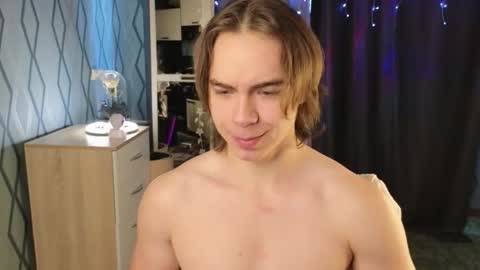 Snapshot of neganxxl chatting on October 11, 4:33 am Negan online show from October 11, 4:33 am