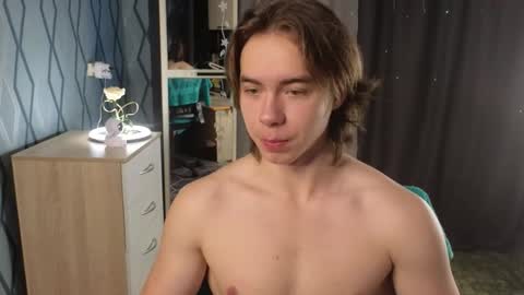 Snapshot of neganxxl chatting on October 24, 5:15 am Negan online show from October 24, 5:15 am