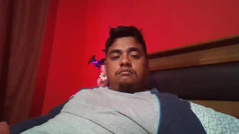 Snapshot of negritoo_2503 chatting on November 18, 10:09 am negritoo_2503 online show from November 18, 10:09 am