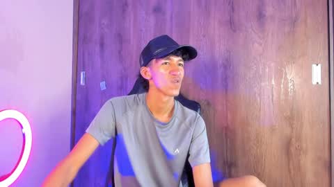 neitan online show from April 2, 8:23 am