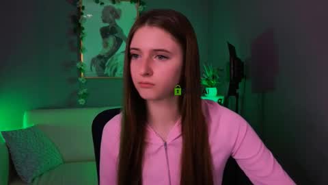 Meow online show from December 4, 10:24 am