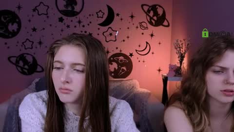 Meow online show from April 18, 9:24 am