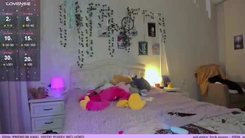 neko_kitsune online show from October 2, 7:10 pm