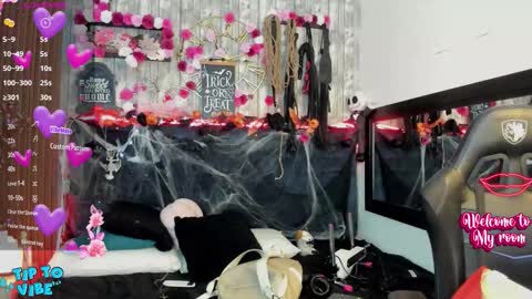 Miah online show from October 16, 12:17 pm