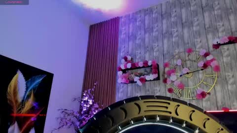 Miah online show from June 5, 10:43 am