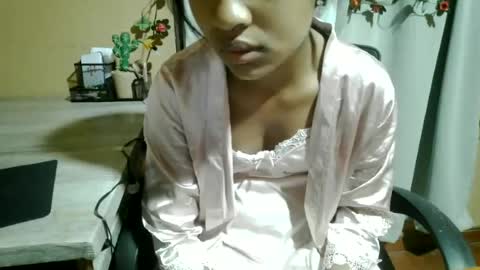 nelia_84 online show from June 17, 1:30 am