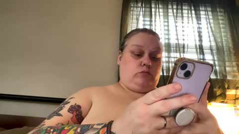 Nellie Atlas online show from March 31, 11:16 pm