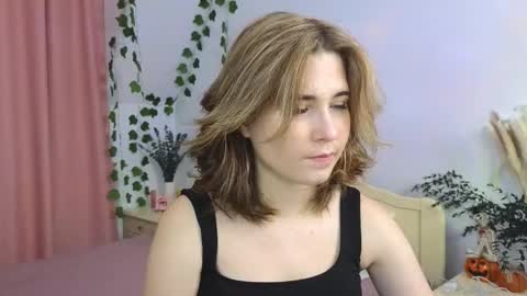 Nellie online show from November 21, 4:49 pm