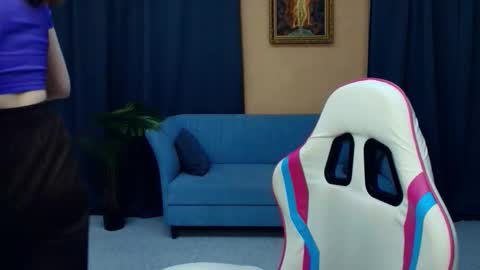 Nelli online show from February 28, 8:10 pm