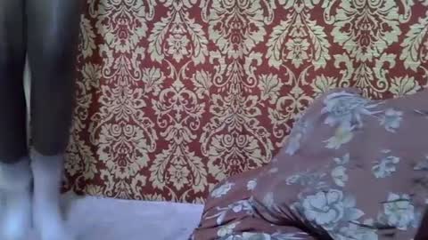 Snapshot of nelly_love001 chatting on June 23, 9:13 pm Nasty lover online show from June 23, 9:13 pm